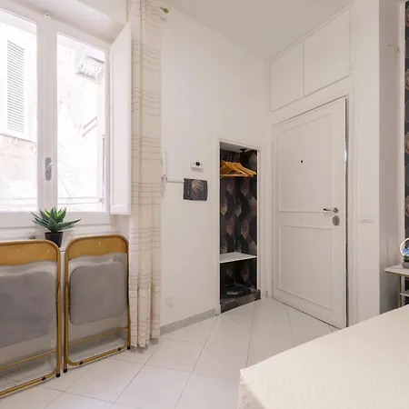 Vicolo Savelli Apartamento *